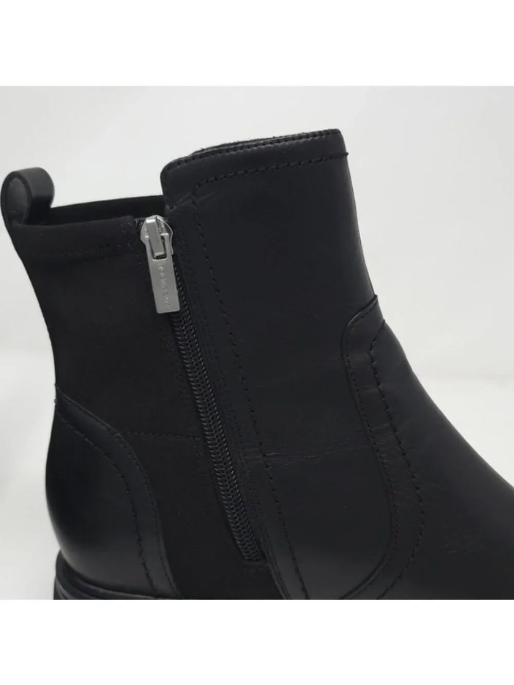 Rockport Black Leather Ankle Booties with Side Zip 9.5M - Picture 12 of 14